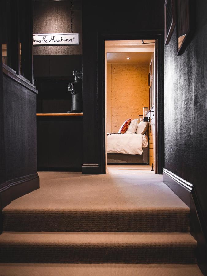 Hotel Deus Ex Machina Bornemouth